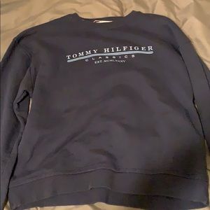 Tommy Hilfiger crew neck sweater shirt